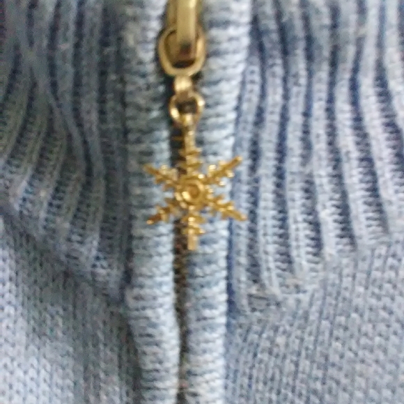 Sweater - Picture 3 of 5